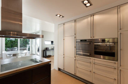 Simple Ideas To Enhance Your Indian-Style Kitchen