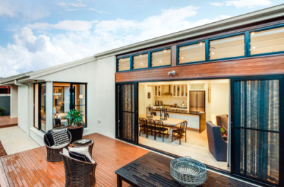 15 Glass Door Design Ideas for an Urban and Chic Apartment